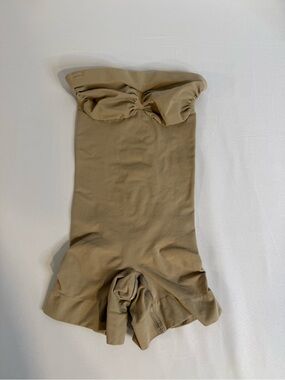 SKIMS High-Waisted Shapewear Shorts - Beige - XS